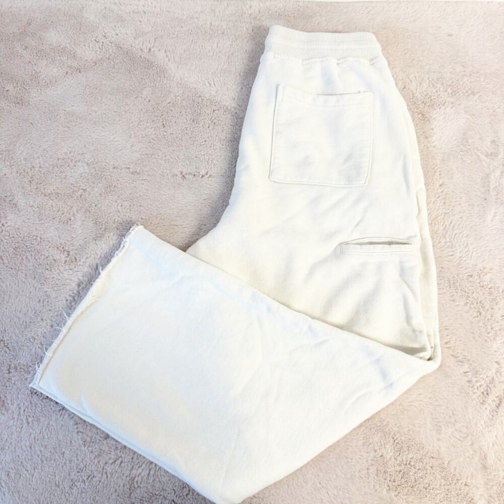 DISCONTIN’D Cream Colored Drawstring Sweatpants Size Small